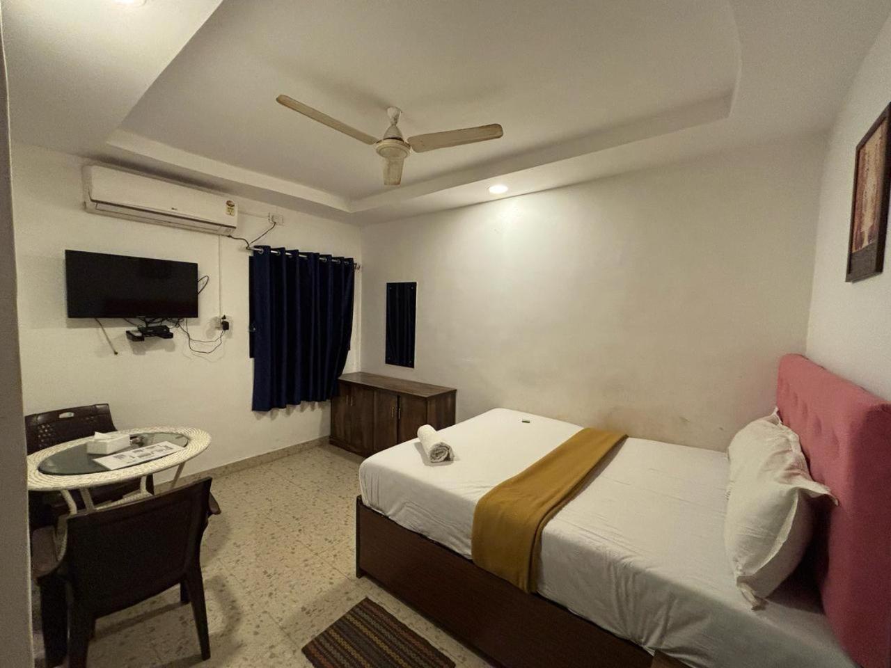 Rockdale Hotel & Resort Mira-Bhayandar ภายนอก รูปภาพ