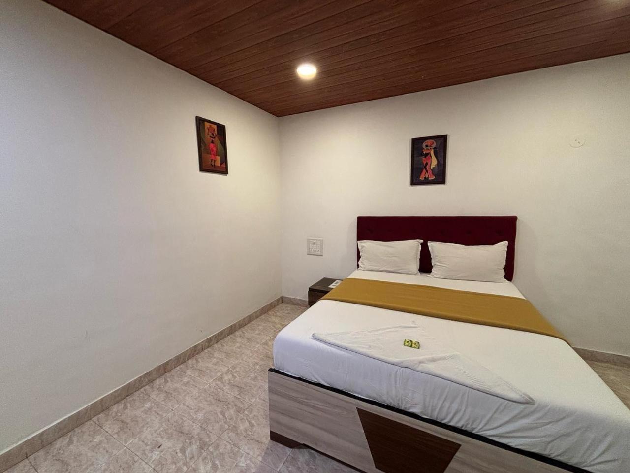 Rockdale Hotel & Resort Mira-Bhayandar ภายนอก รูปภาพ