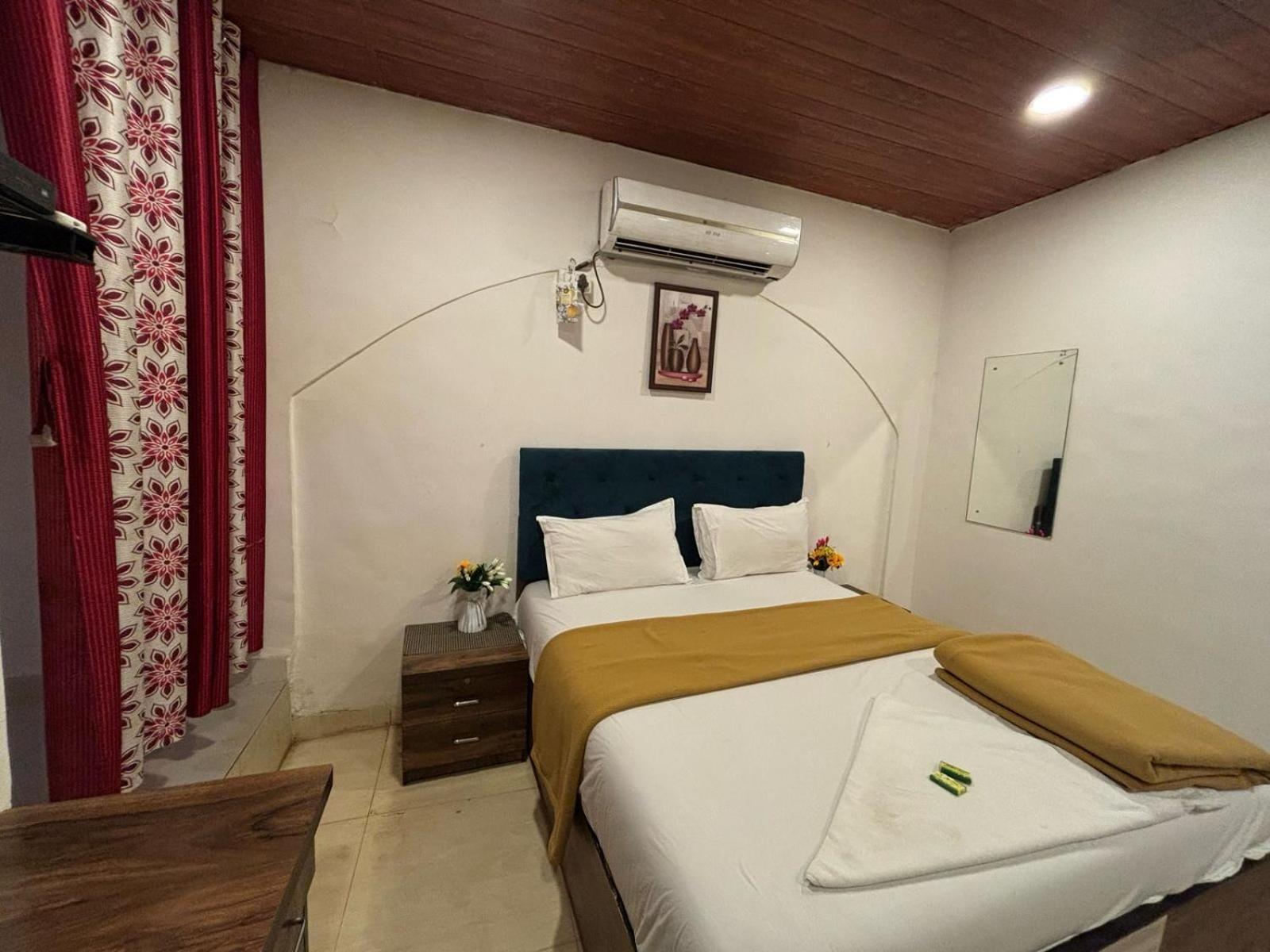 Rockdale Hotel & Resort Mira-Bhayandar ภายนอก รูปภาพ