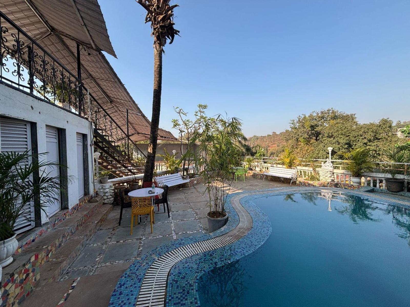 Rockdale Hotel & Resort Mira-Bhayandar ภายนอก รูปภาพ